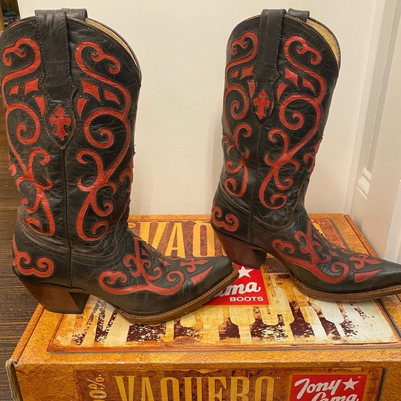 Tony Lama boot. Chocolate Goldrush Leather Foot & 12 inch Top with Rose Inlay - Picture 1 of 4